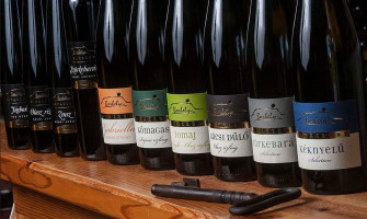 A Borbély pincészet borai és egy csipetnyi Badacsony