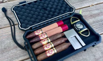 Védje meg a szivarjait utazás közben egy utazóhumidor segítségével!