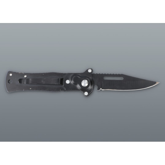 Fekete rugós zsebkés övcsipesszel – 15,1 cm