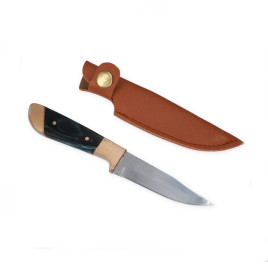 Kis méretű vadászkés - műbőr tokkal - műanyag nyéllel 