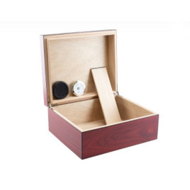 Faro humidor 30-40 szál szivar részére, cédrusfa belső, párásítóval, hygrométerrel, rózsafa színű