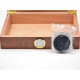 Humidor 30 szál szivarnak, cédrusfa szivar tároló doboz, külső hygrométerrel - gyökérmintás, barna színű, Angelo