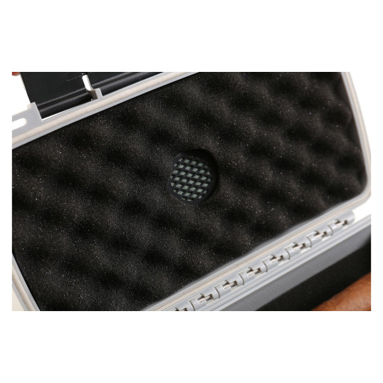 Firebird közepes méretű utazó humidor 10 szál szivar részére - ezüst