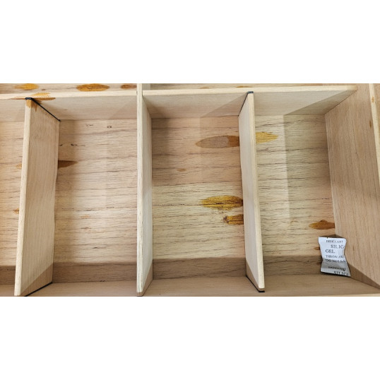 Angelo gasztro humidor 80-100 szál szivar részére, matt cseresznye színű, üvegtető, cédrusfa belső, párásító, analóg hygrométer - OUTLET-1