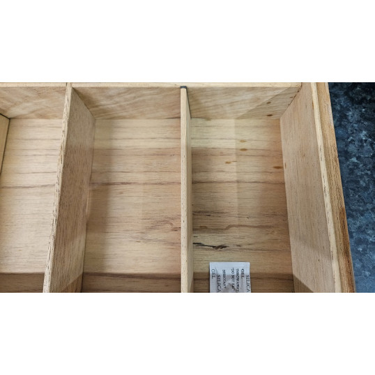 Angelo gasztro humidor 80-100 szál szivar részére, matt cseresznye színű, üvegtető, cédrusfa belső, párásító, analóg hygrométer - OUTLET-3