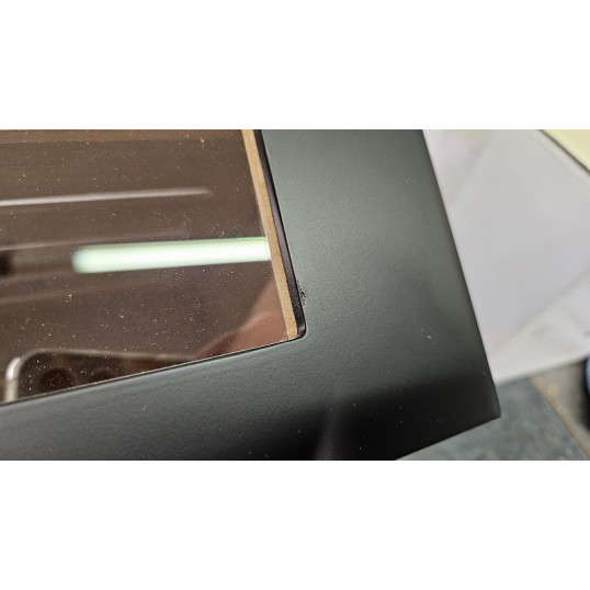 Angelo gasztrohumidor 100-150 szál szivar részére, fekete színű, üveges, cédrusfa belső, külső hygrométer, párásító- OUTLET-3