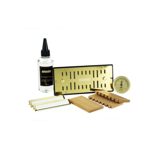 Adorini Humidor Wenge Specially Selected Grandee, cédrusfa belső, 150 szál szivar számára, aranybevonatú zsanérokkal, kiegészítőkkel