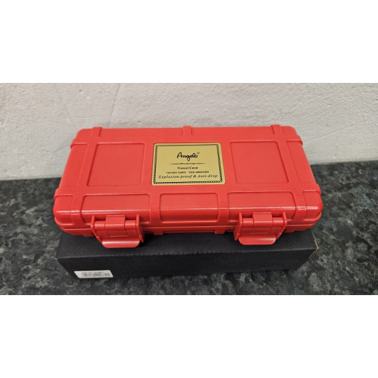 Angelo piros színű, műanyag utazó humidor, cédrusfa belsővel - OUTLET-3