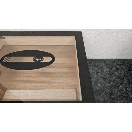 Angelo humidor 50 szál szivar részére, fekete színű, üvegtető, cédrusfa belső, párásító, külső analóg hygrométer - OUTLET - 3