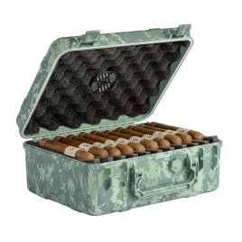Cigar Caddy utazó humidor zöld terepmintás műanyag szivartároló, párásítóval - 40 szál szivar részére