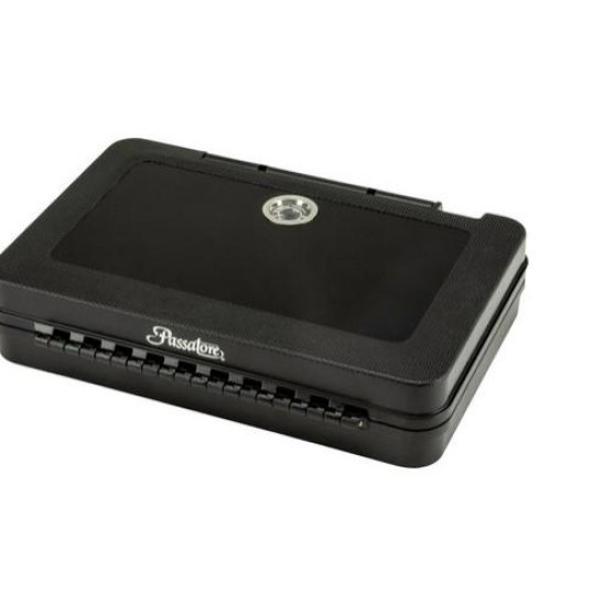 Passatore, lakattal zárható acryl utazó humidor 5 szál szivar részére, fekete színű
