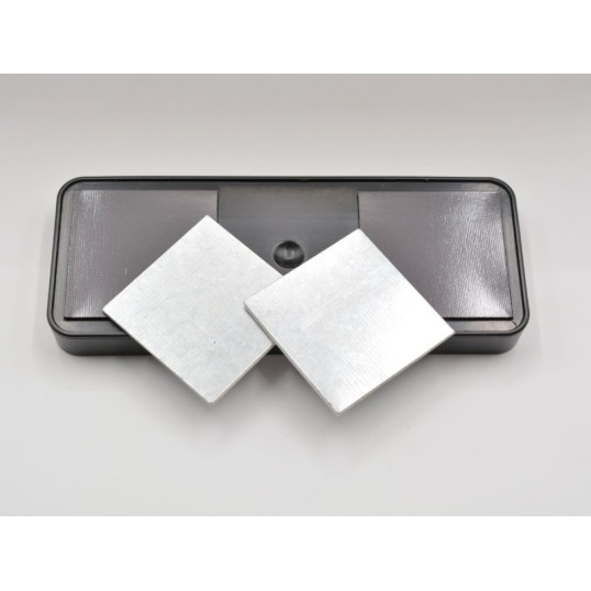 Humidor 100 szál szivar részére, kivehető tálcával és gravírozható táblával - Old World