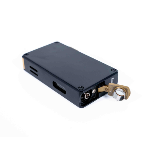 Eurojet Biden fekete–arany színű 2x jet szivaröngyújtó 7 mm-es szivarfúróval