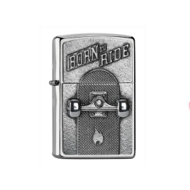 Zippo Born to Ride szálcsiszolt króm benzines öngyújtó – 3D hatású gördeszka mintával