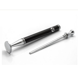 Rattrays Thin Caber Triskel Tamper, pipatömködő kihúzható pipa szurkálóval fekete/króm színű - Rattrays emblémával