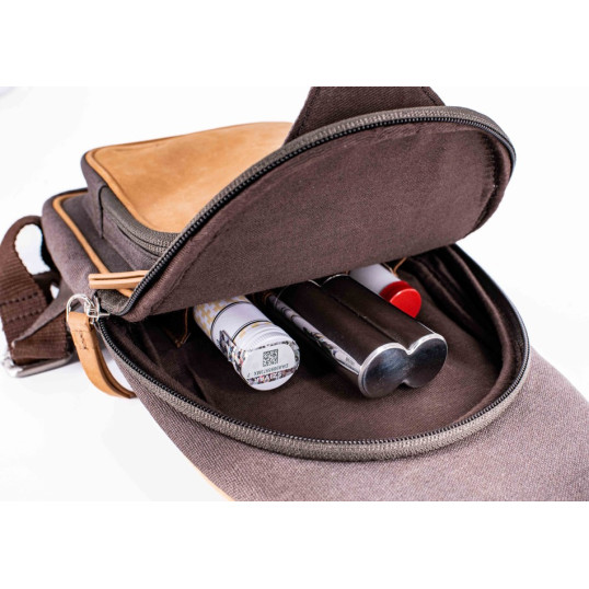 Canvas vászon és világos barna színű bőr pipa vagy szivartartó hátitáska, keresztpántos - Passatore