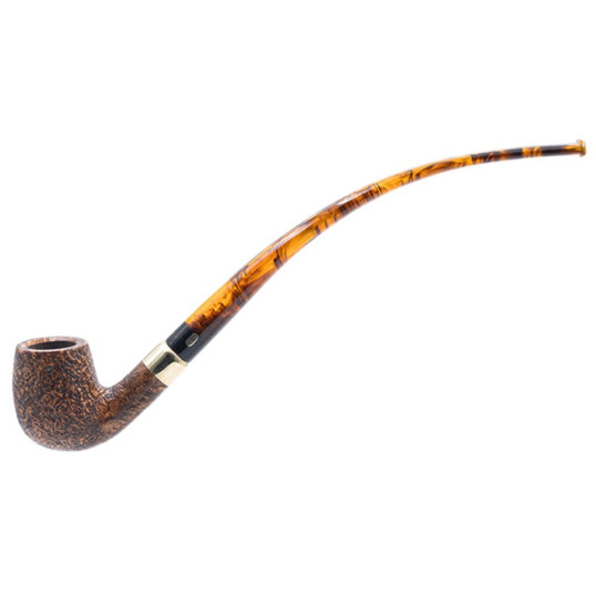 Chacom Churchill Sablée rusztikolt, barna színű hanga gyökér pipa hajlított borostyánszínű akril szárral és réz gyűrűvel