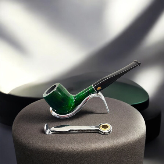 Design Berlin hanga gyökérből készült, sötétzöld polírozott, fekete, egyenes akril szopókával, ezüst színű gyűrűvel, 9mm filter, Billiard típus