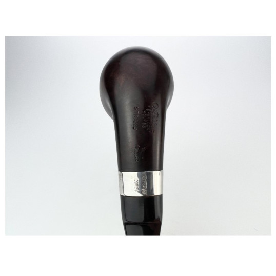 Peterson Sherlock Holmes Strand Brown P-Lip polírozott barna színű hanga gyökér pipa 9mm filterrel enyhén hajlított szárral