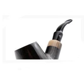 A Rattray’s The Bull Grey Light Top 145 billiard formájú briar pipa 9mm-es filterrel hajlított szárral