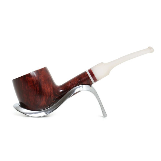 Savinelli Avorio Smooth Burg 121 hanga gyökér pipa 9mm filterrel, csurgatott szopókával és enyhén hajlított szárral