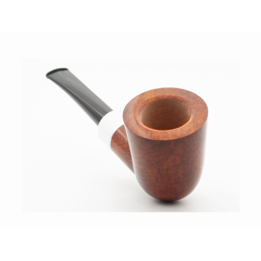 White Elephant Kenya Terracotta 13 hanga gyökérből készült barna színű pipa - Dublin típusú