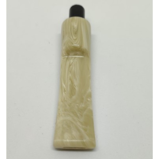 Pipacsutora, egyenes, csontszínű csurgatott, nyerges akril pipa szopóka - 25