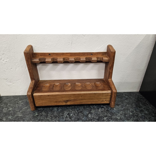 Sötétbarna szezámfa pipatartó 6 pipához – fiókkal, falra is rögzíthető - OUTLET-1