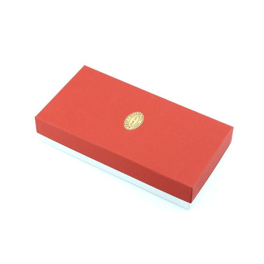 Romeo y Julieta piros színű szivartok 3 szivar részére 