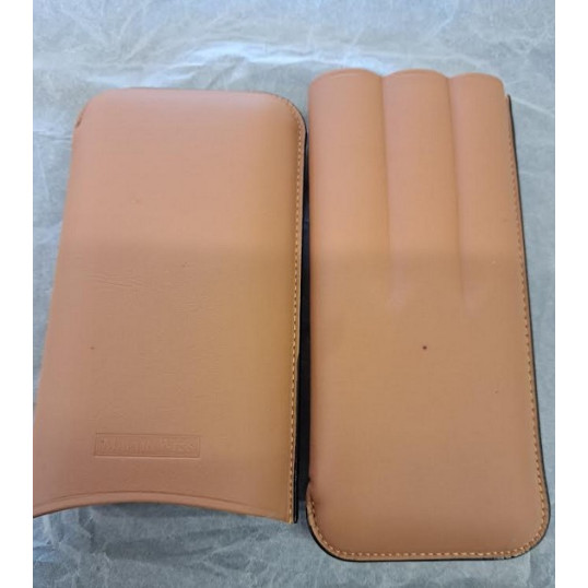 Elegáns Martin Wess szivar tok - 3 szivar részére, világosbarna bőr, Corona - Outlet