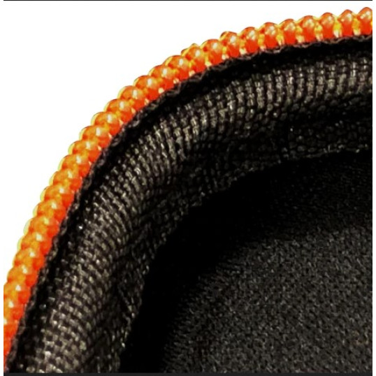 PerfecPak fekete színű táska szivaros kiegészítők számára 