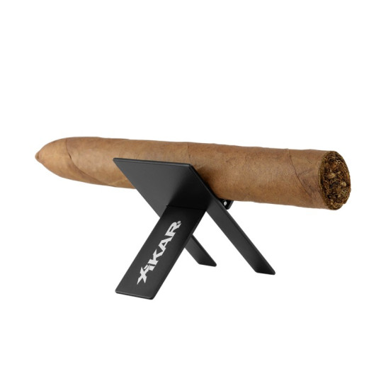 Xikar szivar tartó - fekete színű, nemesacélból, nagy méretű szivarokhoz is tökéletes