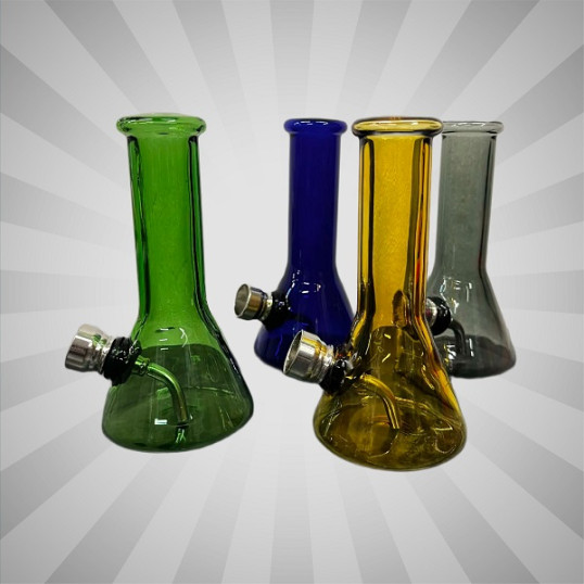 Chillout Smoke szürke üveg bong – kompakt kialakítás, 12 cm