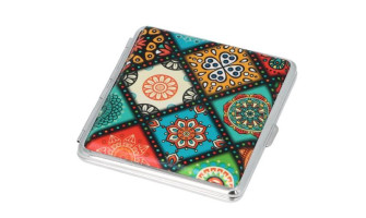 Válasszon stílusának megfelelő egyedi cigarettatartót!