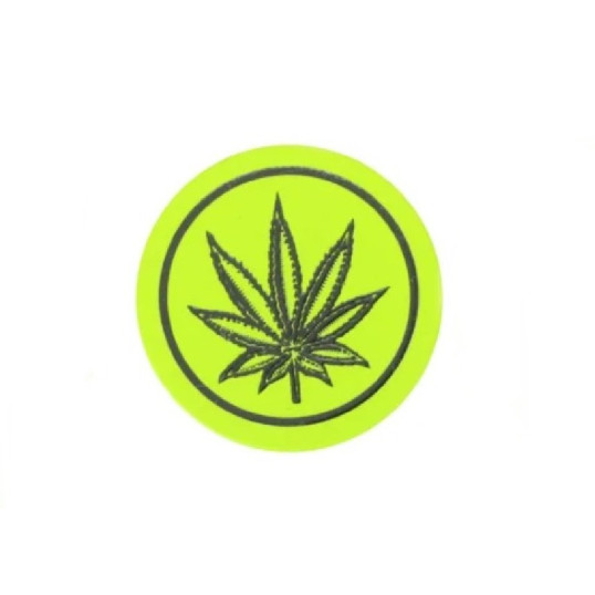 Neon színű 4 részes dohányörlő - kenderlevél mintával