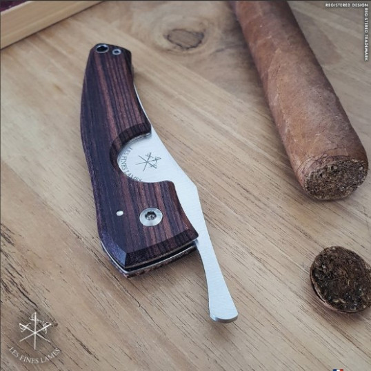 Les Fines Lames Le Petit - Compass - Dominican Republic Kingwood szivarvágó kés