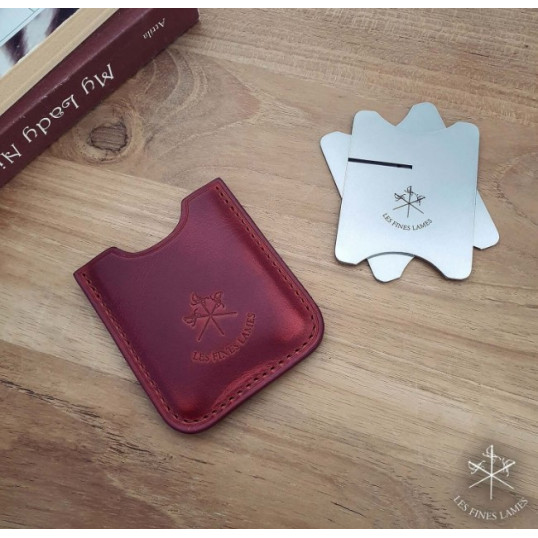 Les Fines Lames szivartartó, borjúbőr tokkal - meggypiros 