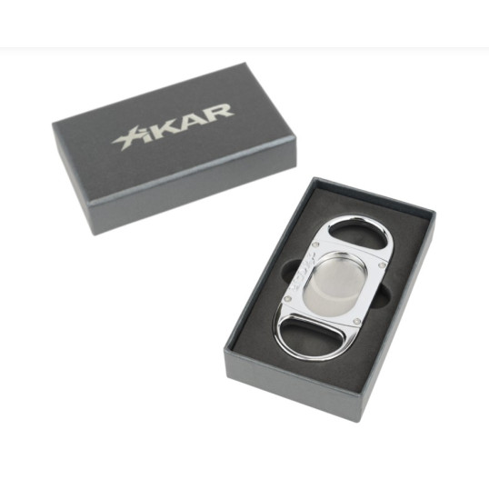 Xikar M8 Metal Body Cutter, Chrome Silver, dupla pengés guillotine szivarvágó – fém vázzal, nagy méretű szivarokhoz