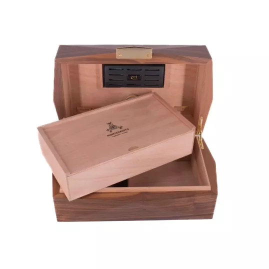 Montecristo Linea 1935 Humidor - Gentili kb 75 szál szivar részére