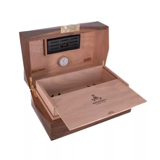 Montecristo Linea 1935 Humidor - Gentili kb 75 szál szivar részére