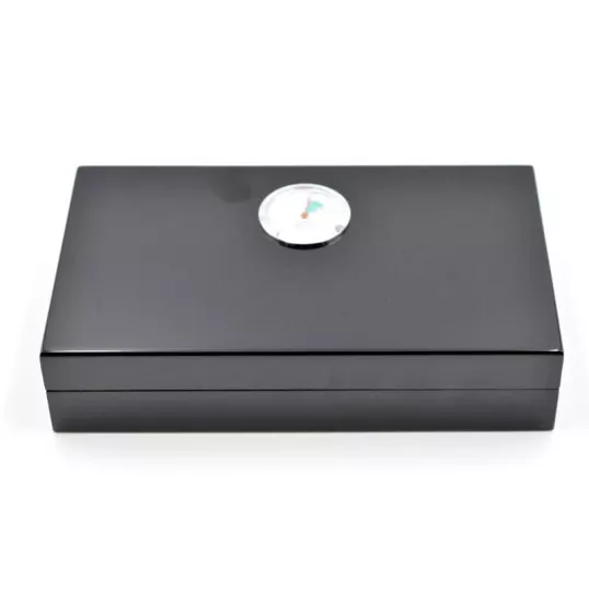 Angelo utazó humidor - cédrusfa szivartartó doboz, párásítóval és külső hygrométerrel, fekete (20x11cm)