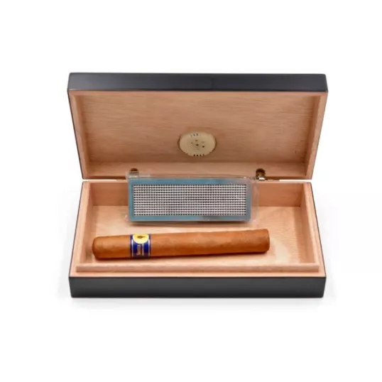 Angelo utazó humidor - cédrusfa szivartartó doboz, párásítóval és külső hygrométerrel, fekete (20x11cm)