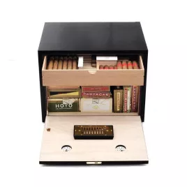 Adorini Habana Deluxe fekete lakkozott humidor szekrény – 500 szál szivar részére