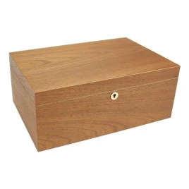 Adorini Cedro L Deluxe humidor spanyol cédrusfából – akár 150 szál szivar részére