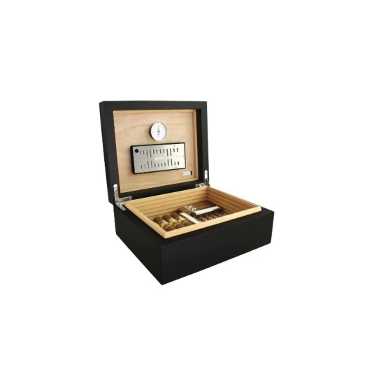 Adorini Torino Medium Deluxe Humidor spanyol cédrusfából 75 szál szivar részére - közepes méretű
