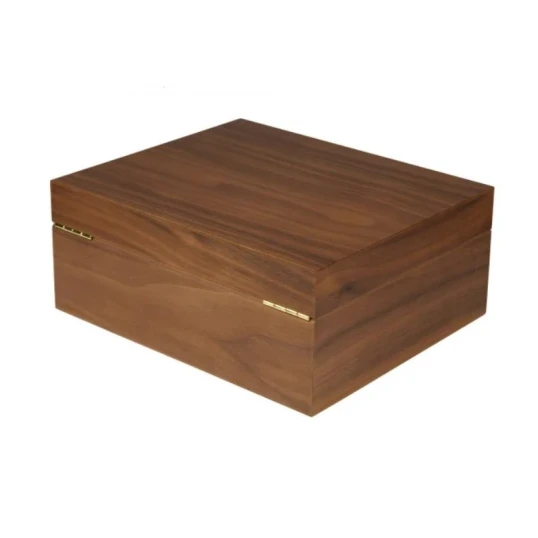Adorini Ancona diófa Medium Deluxe humidor – 75 szálas, spanyol cédrus belsővel