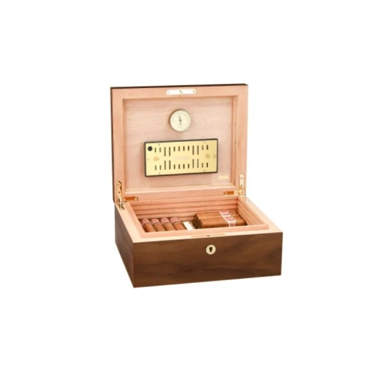 Adorini Ancona diófa Medium Deluxe humidor – 75 szálas, spanyol cédrus belsővel