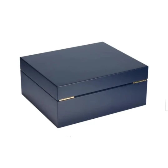 Adorini Humidor Medium Deluxe Midnight Blue humidor, matt éjkék lakkozott felülettel, 75 szál szivar részére