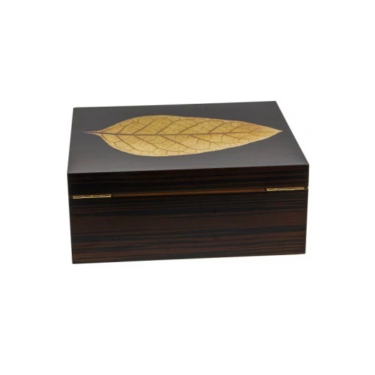 Adorini Verona Deluxe sötétbarna csíkos humidor dohánylevél mintával - Humidor 40-80 szál szivarnak