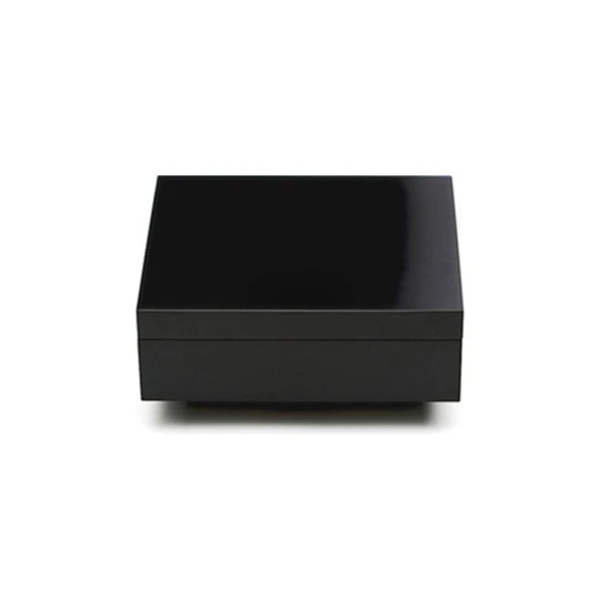 Adorini Torino Deluxe humidor – matt fekete lakkozással, spanyol cédrusfa belsővel, akár 30 szál Corona méretű szivar számára - Humidor 20-40 szál szivarnak